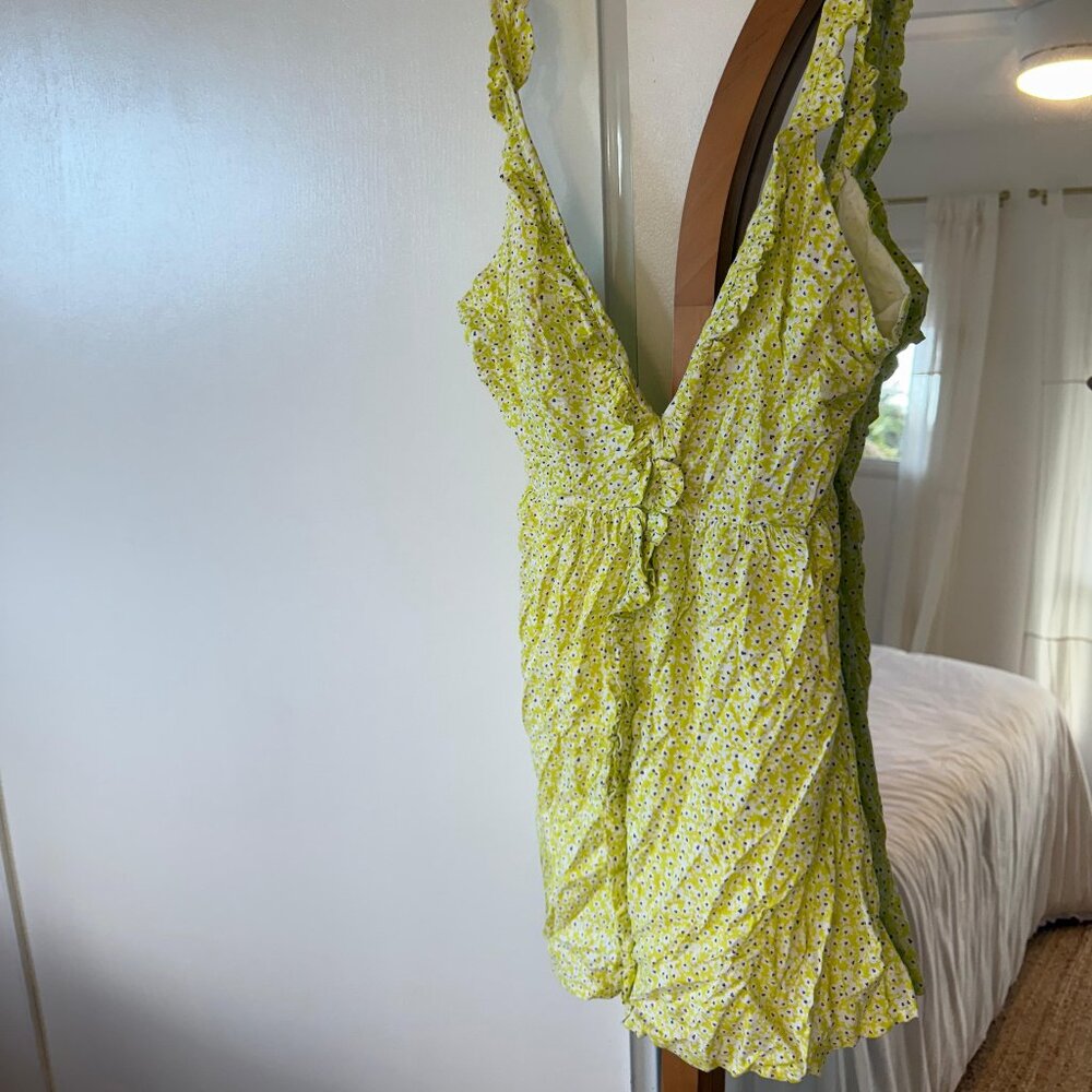Aila Blue - Green Floral Sundress Size Small